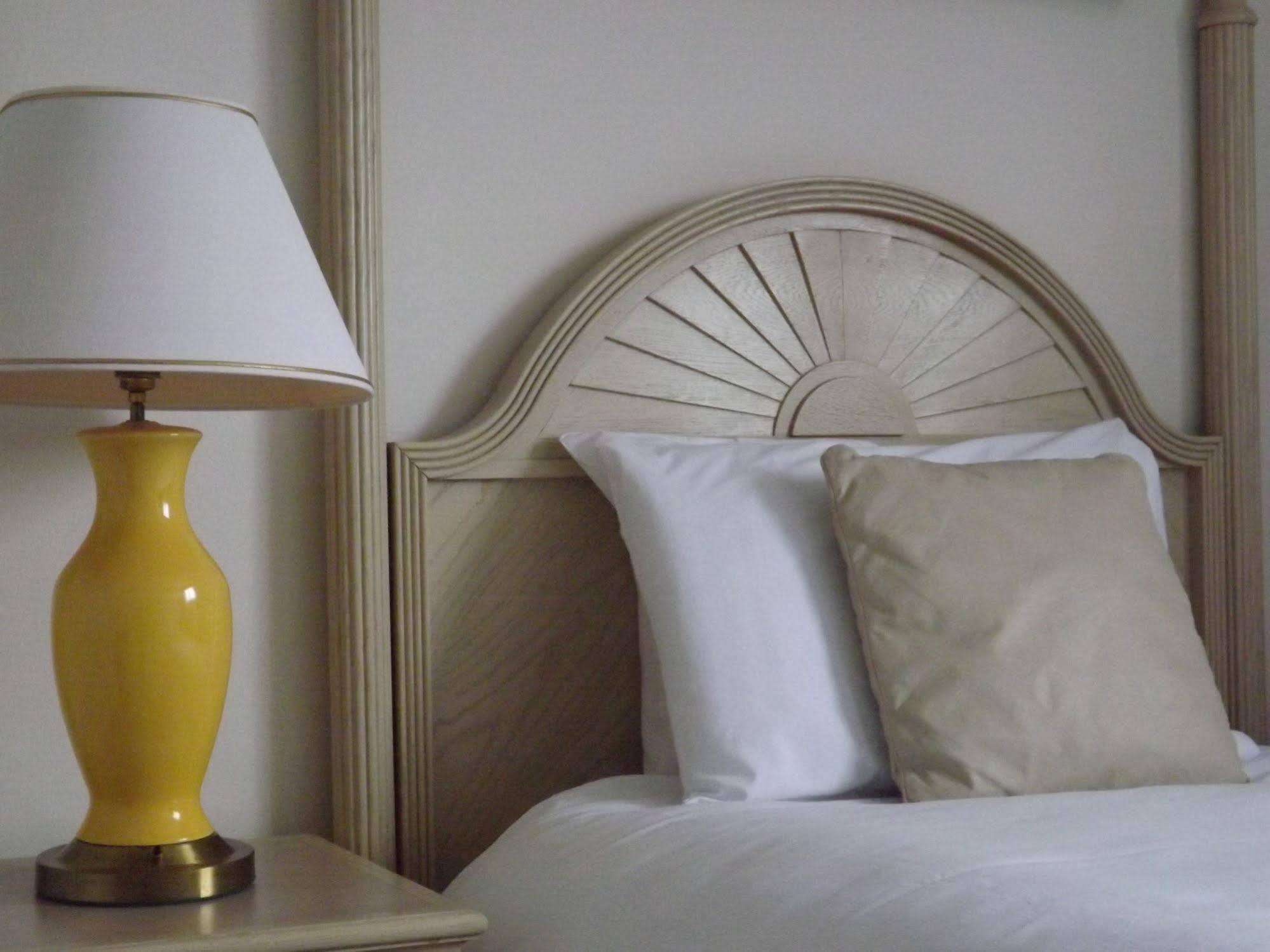 Granby Hotel Γκρέιβσεντ Εξωτερικό φωτογραφία